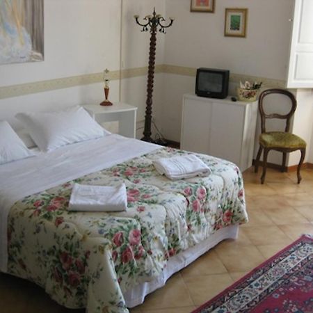 Hostel Veronique Firenze Værelse billede